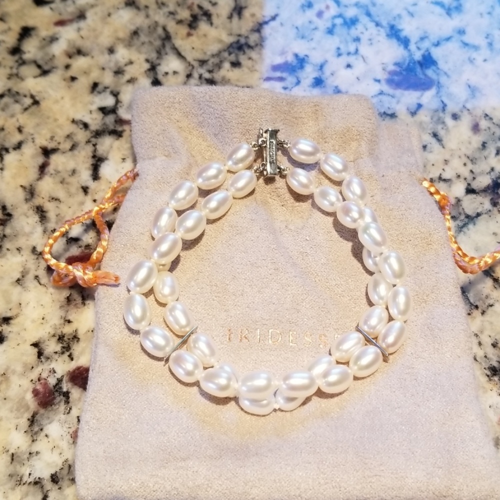 Iridesse Pearl Bracelet